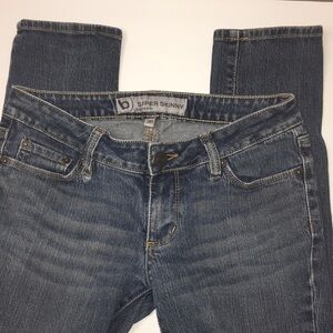 Bullhead Super Skinny Jeans size 3R darker blue